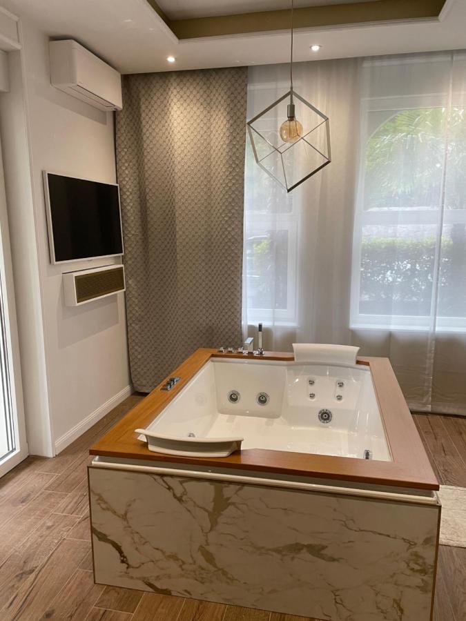 Opulence Luxury - Private Access To In Apartmán *